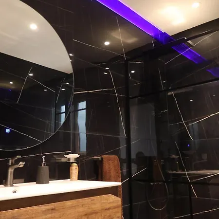 Solea - 2br Penthouse With Rooftop Jacuzzi & Bbq 아파트 세인트폴스베이