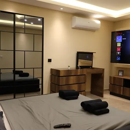 Solea - 2br Penthouse With Rooftop Jacuzzi & Bbq 세인트폴스베이