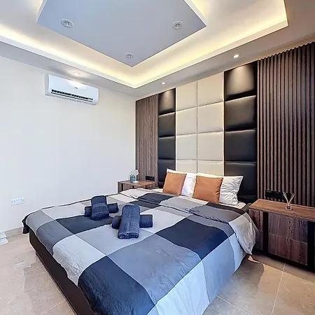 Solea - 2br Penthouse With Rooftop Jacuzzi & Bbq * 세인트폴스베이