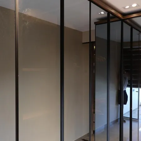Solea - 2br Penthouse With Rooftop Jacuzzi & Bbq 아파트