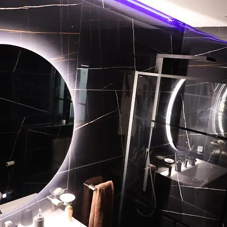 아파트 Solea - 2br Penthouse With Rooftop Jacuzzi & Bbq 세인트폴스베이