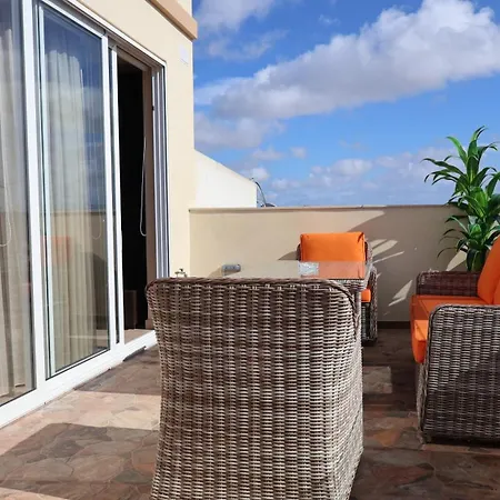 Solea - 2br Penthouse With Rooftop Jacuzzi & Bbq 아파트 *